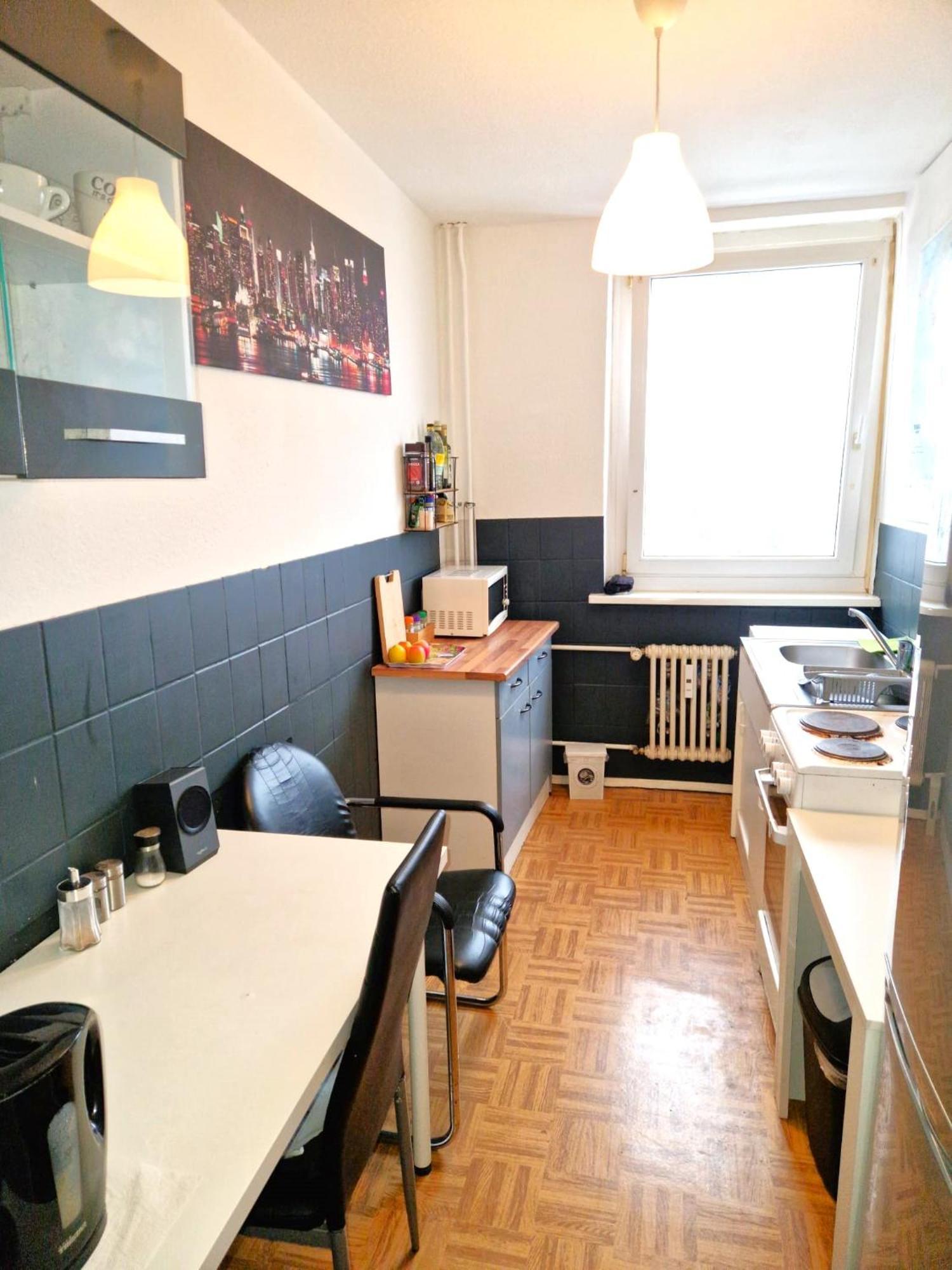 Hospedagem domiciliar Cozy Trendy Spacious In Area 12 Min. Near To The Center Alexanderplatz